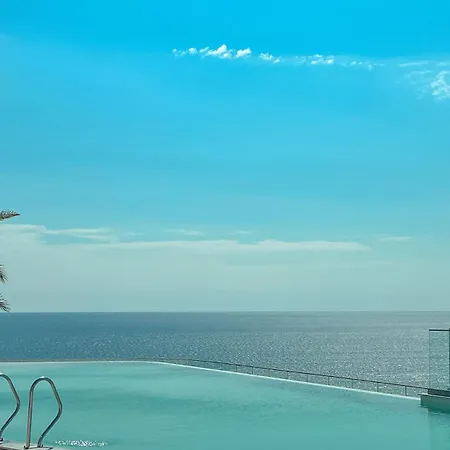 Grifid Noa Hotell 5*