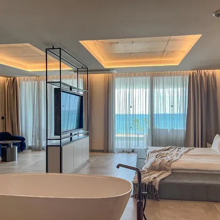 酒店 Grifid Noa 5*