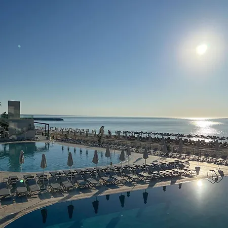 Grifid Noa 5* 金沙