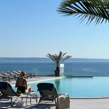 酒店 Grifid Noa 5*