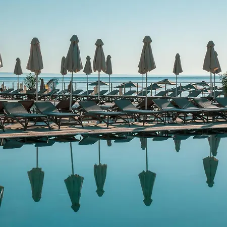 Grifid Noa Hotel