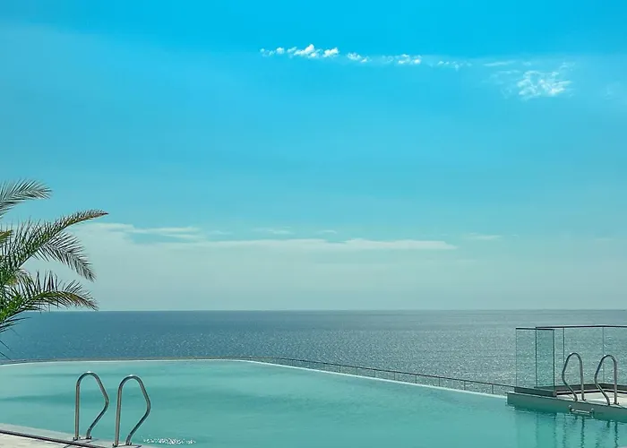 Grifid Noa فندق 5*