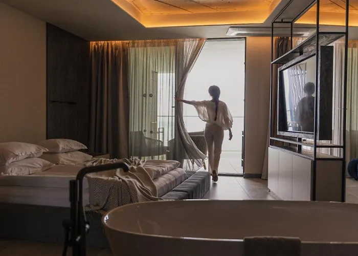 Grifid Noa فندق غولدن ساندز